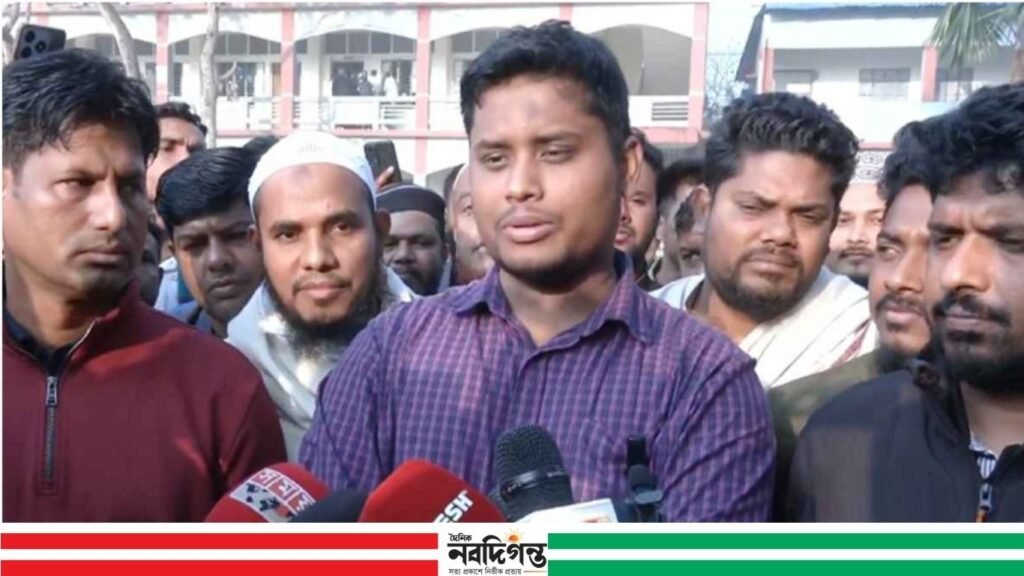 ভোট দিয়ে যা বললেন হাসনাত আবদুল্লাহ
