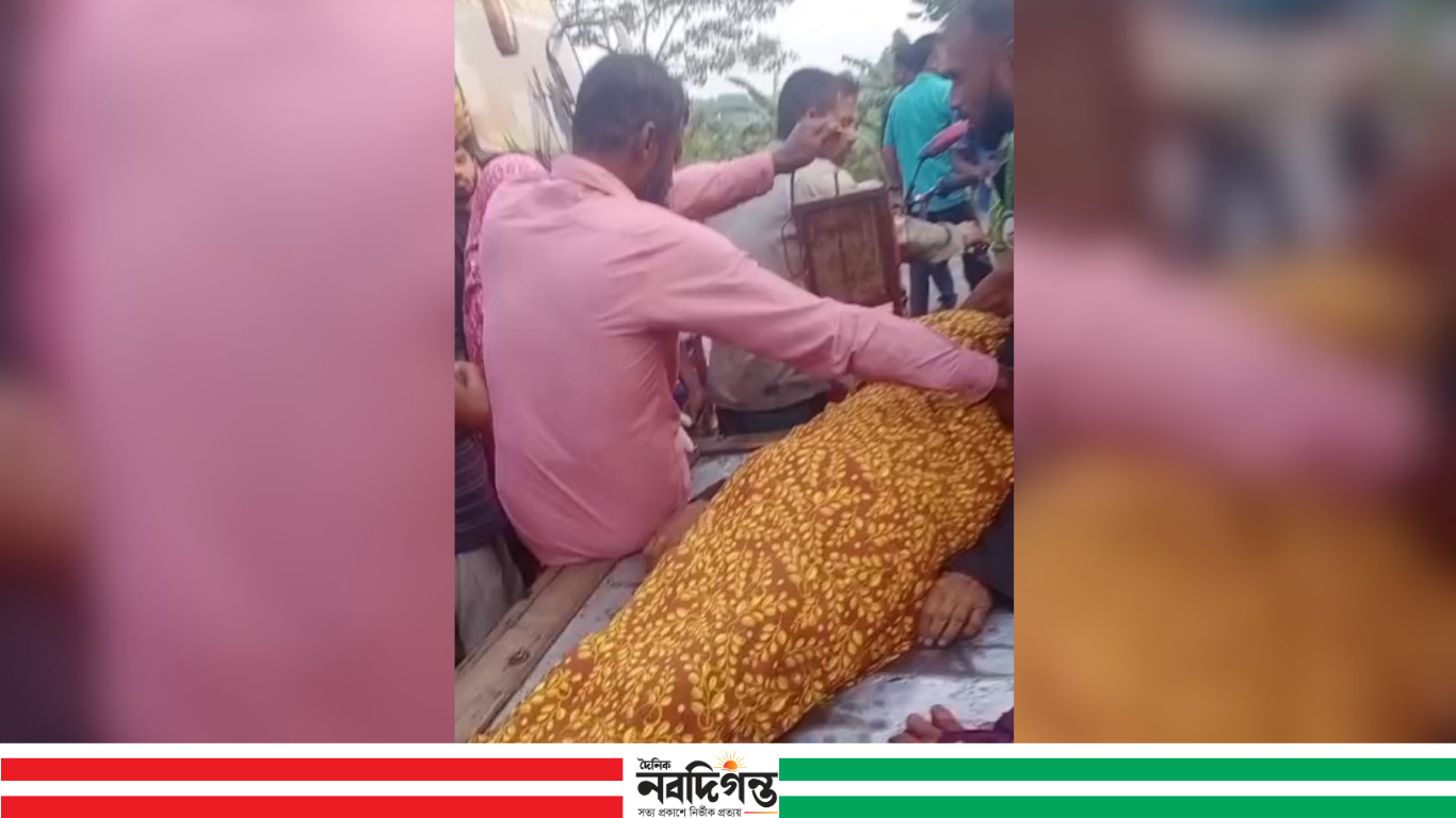 যশোরে পুত্রের মটরসাইকেল থেকে ছিটকে পড়ে মায়ের করুণ মূত্যু