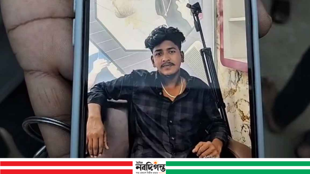 বাগেরহাটে বাড়িতে ঢুকে কলেজছাত্রকে গুলি করে হত্যা 1 বাগেরহাটে বাড়িতে ঢুকে কলেজছাত্রকে গুলি করে হত্যা