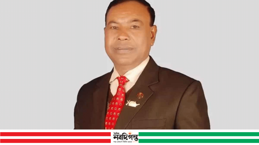 আত্মগোপন শেষে বাড়ি ফিরতেই গ্রেপ্তার আওয়ামী লীগ নেতা