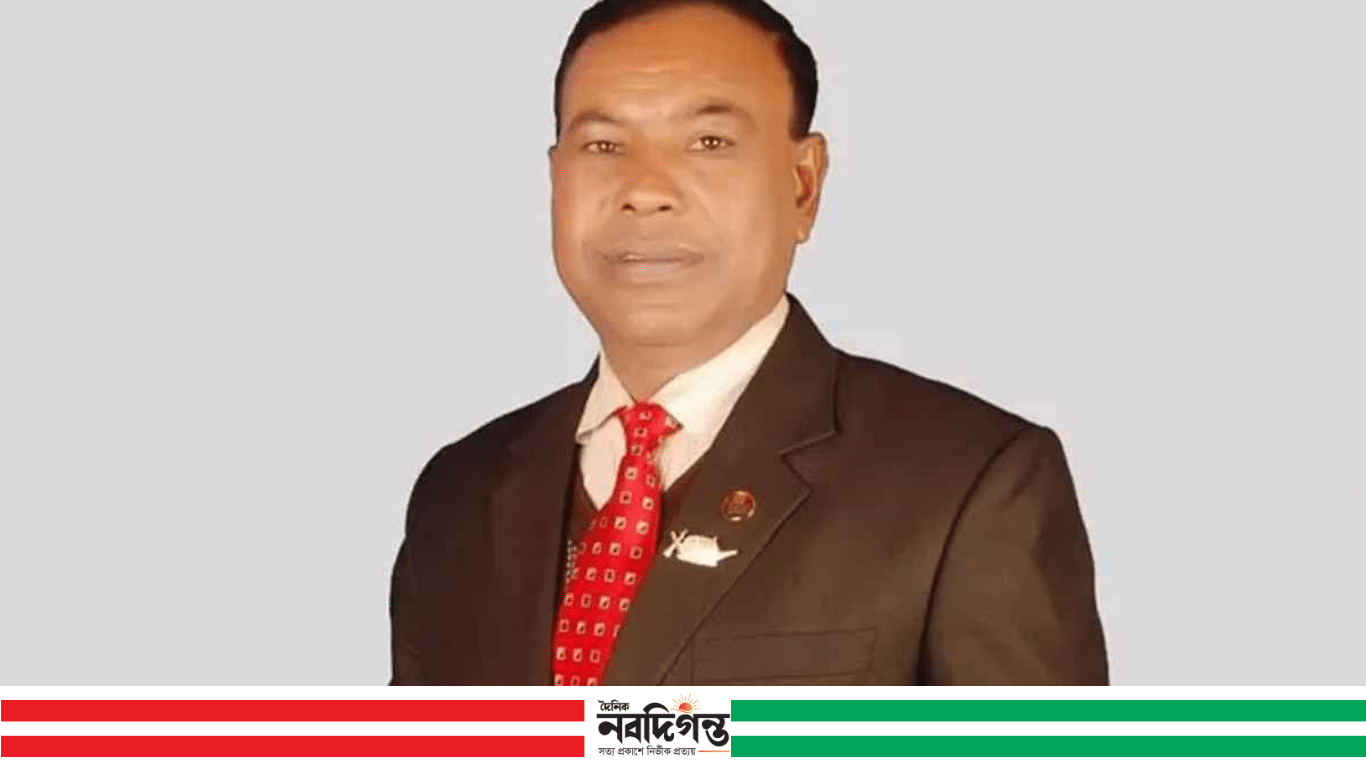 আত্মগোপন শেষে বাড়ি ফিরতেই গ্রেপ্তার আওয়ামী লীগ নেতা