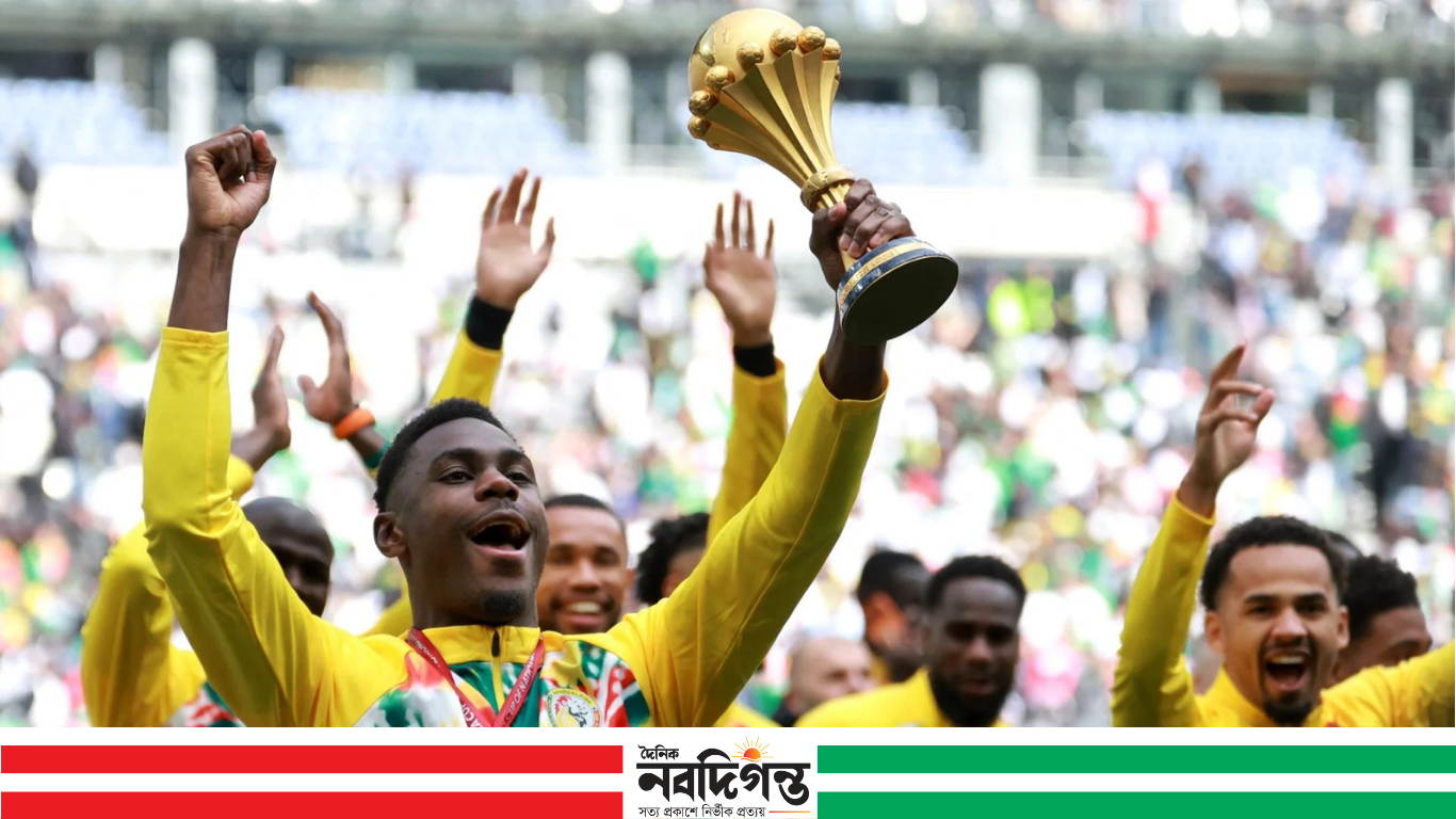 শিরোপা কেড়ে নেওয়ার পরও প্যারিসে ট্রফি প্যারেড সেনেগালের, সিদ্ধান্তের বিরুদ্ধে আপিল