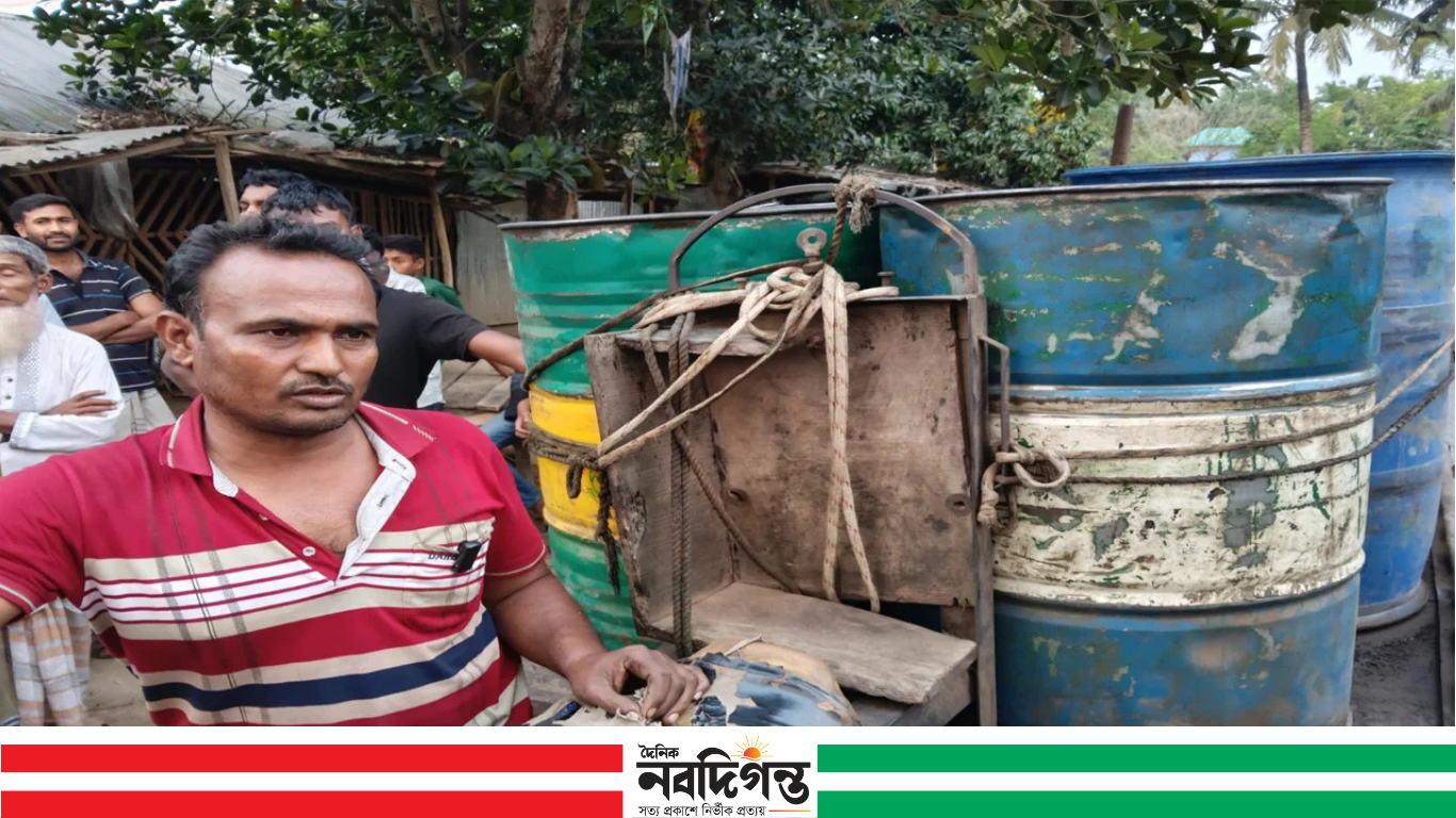 পাবনায় ২,৫০০ লিটার জ্বালানি তেল জব্দ, দুই ব্যবসায়ী ও চালক আটক