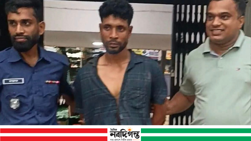 কুড়ালের আঘাতে বন্ধুর হাতে বন্ধু খুন 1 কুড়ালের আঘাতে বন্ধুর হাতে বন্ধু খুন