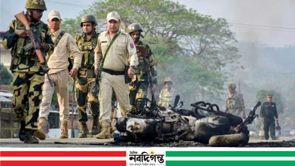 মণিপুরে গোলাগুলিতে ৩ নিহত, সহিংসতা অব্যাহত