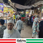 খুলনায় সময় না মেনে রাতেও খোলা দোকান