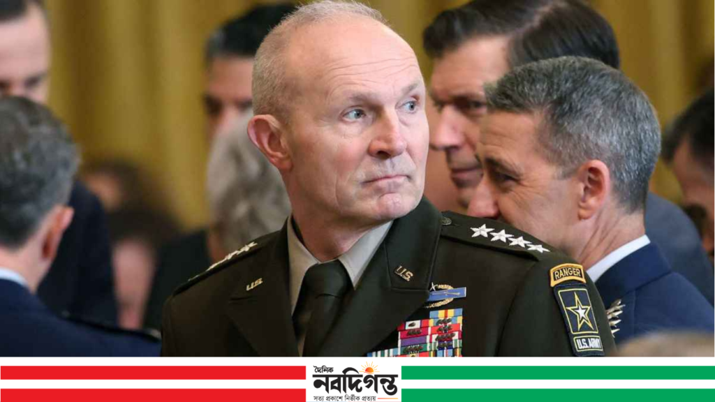 হঠাৎ করেই দায়িত্ব থেকে সরে দাঁড়ালেন যুক্তরাষ্ট্রের সেনাপ্রধান 1 হঠাৎ করেই দায়িত্ব থেকে সরে দাঁড়ালেন যুক্তরাষ্ট্রের সেনাপ্রধান