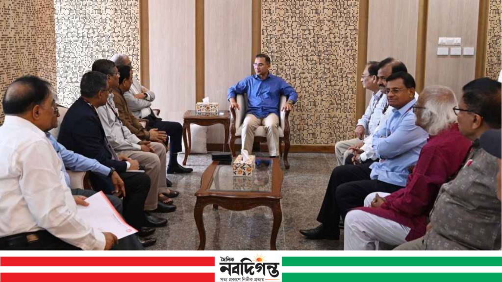 টানা প্রায় ১৬ ঘণ্টা দায়িত্ব পালন, ব্যস্ত সময় পার করলেন প্রধানমন্ত্রী তারেক রহমান