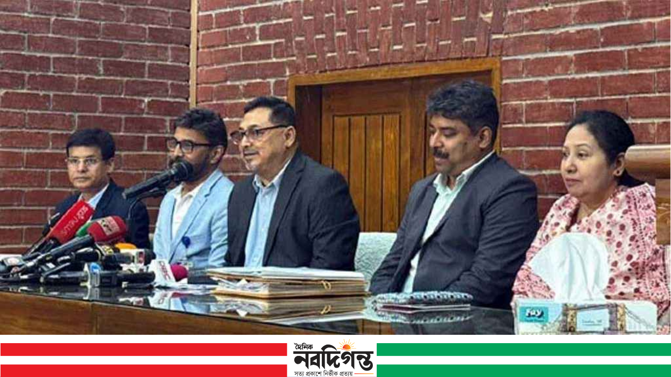 জ্বালানি সংকট মোকাবিলায় তিন দেশ থেকে তেল আমদানির উদ্যোগ