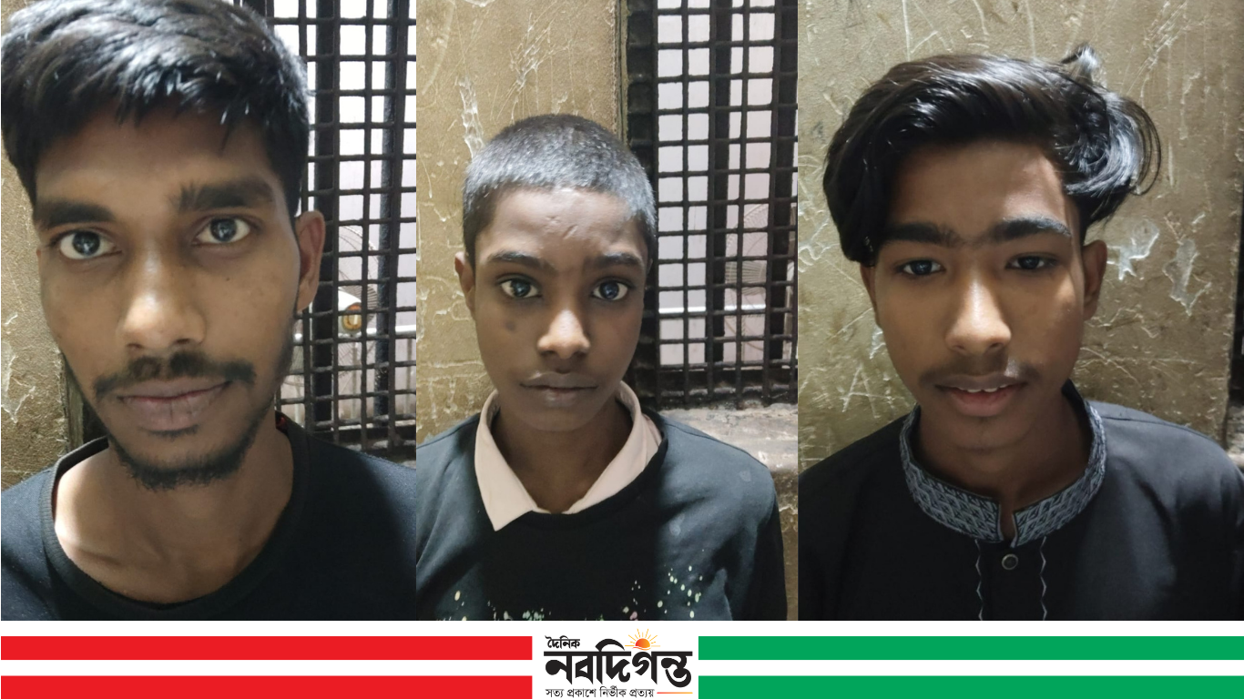 কুমিল্লায় বিশেষ অভিযানে কিশোর গ্যাংয়ের ৩ সদস্য আটক