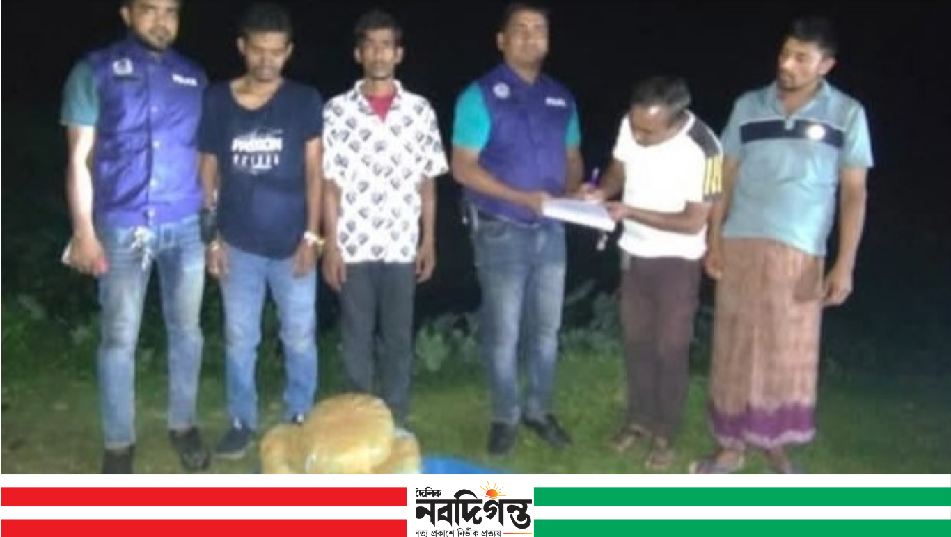 বুড়িচংয়ে ৬ কেজি গাঁজাসহ দুই মাদক কারবারি আটক