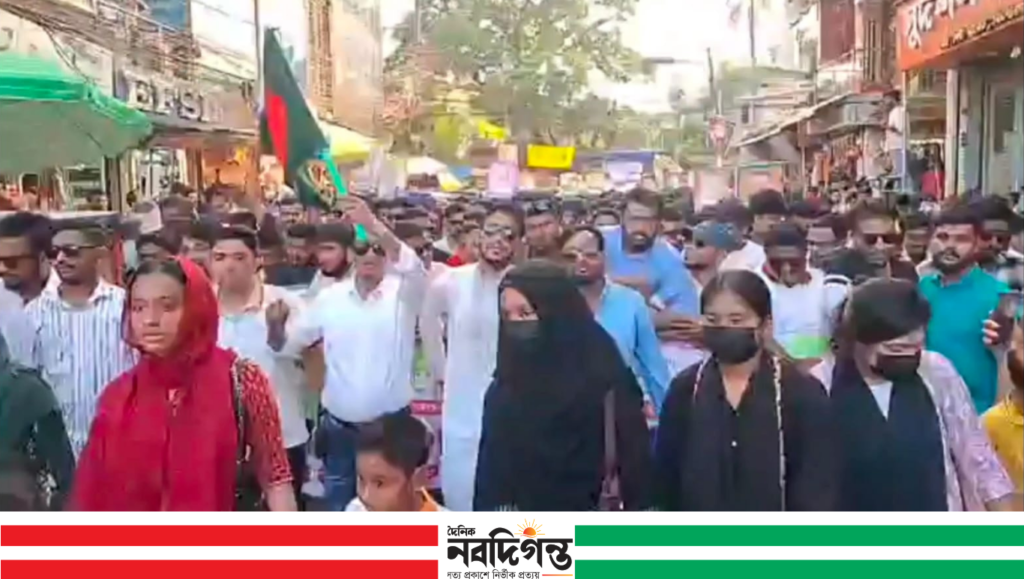 কিশোরগঞ্জ জেলা ছাত্রদলের নতুন নেতৃত্বকে স্বাগত জানিয়ে বর্ণাঢ্য মিছিল