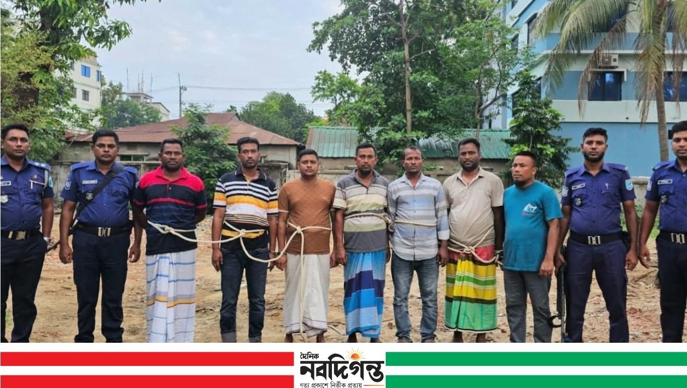 রূপগঞ্জে পুলিশ আক্রান্ত মামলায় কক্সবাজার থেকে ৭ আসামি গ্রেফতার
