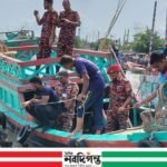মোংলা নদীতে ট্রলার থেকে পড়ে মাঝি নিখোঁজ