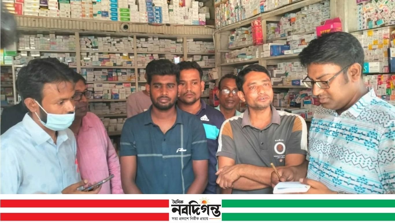 পাইকগাছায় ভ্রাম্যমাণ আদালতে দুই ব্যবসায়ীকে জরিমানা