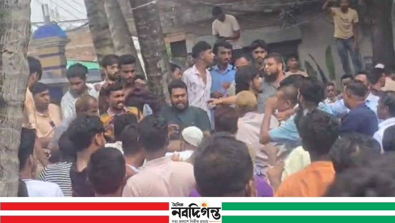 রূপগঞ্জে স্বেচ্ছাসেবক দলের দুই পক্ষের সংঘর্ষ, আহত ২০