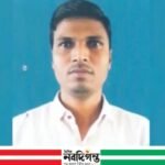 কুমিল্লা প্রতিনিধিঃ শুধুমাত্র ৮ হাজার ২৫০ টাকার বেতনে চাকরি শুরু করেছিলেন আলাউদ্দিন। একটি দশকের আগেই কোটি টাকার মালিক এই পিয়ন! কুমিল্লার চৌদ্দগ্রাম উপজেলায় প্রকল্প বাস্তবায়ন অফিসের পিয়ন আলাউদ্দিন সম্পর্কে এমনটাই বিস্ময়কর তথ্য পাওয়া গেছে। কুমিল্লার বুড়িচং উপজেলার দক্ষিণ শ্যামপুরের সুলতান আহমেদের সন্তান আলাউদ্দিন, তিন ভাইয়ের মধ্যে সর্বকনিষ্ঠ। একজন ভাই ঠিকাদার এবং অন্য জন শিক্ষক। অল্প সময়ের মধ্যে আলাউদ্দিনের সম্পদের দ্রুত বৃদ্ধি দেখে স্থানীয়রা চমকে গেছেন। স্থানীয়দের মতে, টিআর, কাবিখা এবং কাবিটা প্রকল্পের মাধ্যমে গড়ে উঠেছে লুটপাট ও কমিশন বাণিজ্যের একটি শক্তিশালী সিন্ডিকেট। এই সিন্ডিকেটের নেতৃত্বে রয়েছে পিয়ন আলাউদ্দিন ও উপজেলা প্রকল্প বাস্তবায়ন কর্মকর্তা (পিআইও) আবুল কালাম আজাদ। ২০২৫–২৬ অর্থবছরে চৌদ্দগ্রামে ত্রাণ ও পুনর্বাসন বিভাগের অধীনে মোট ৬৬টি প্রকল্প বাস্তবায়ন হয়েছে। এসব প্রকল্পের কাজ বাস্তবে খুবই কম হয়েছে, আর কাগজে অনেক বেশি। এর মাঝেই টিআর খাতের জন্য ২ কোটি ১৫ লাখ ৫৭ হাজার ৯৭৪ টাকা এবং কাবিটা খাতের জন্য ২ কোটি ৯১ লাখ ৬১ হাজার ৬৬১ টাকা বরাদ্দ করা হয়। এছাড়াও ৩৪৬ টন খাদ্যশস্যও বরাদ্দ ছিল, যার মধ্যে গম ও চাল অন্তর্ভুক্ত। কিন্তু সরেজমিনে গিয়ে দেখা যায়, বেশিরভাগ প্রকল্পে বরাদ্দ অনুযায়ী কাজ হয়নি। কিছু জায়গায় আংশিক কাজ বা নিম্নমানের কাজ হয়ে পুরো বিল উত্তোলনের অভিযোগ রয়েছে। বিশেষ করে, উপজেলা কমিটির ২০ শতাংশ রিজার্ভের অধীনে থাকা কয়েকটি প্রকল্পে নামমাত্র কাজ করে ১৯ লাখ টাকার বেশি আত্মসাতের অভিযোগ উঠেছে। শুনির্ধারিত অভিযোগ রয়েছে, আলাওদ্দিনের সাথে সমঝোতা না হলে বরাদ্দ পাওয়া সম্ভব নয়। প্রকল্পের কাজ পেতে নির্দিষ্ট হারে কমিশন দিতে হবে। এই ‘সমঝোতা’ না করলে বরাদ্দ পাওয়া এবং বিল ছাড় করানো প্রায় অসম্ভব হয়ে যায়। এর ফলে প্রকল্প বাস্তবায়নে গুণগত মান নিয়ে চিন্তাভাবনা সামনে এসেছে। অভিযানে বেরিয়ে এসেছে পিয়ন আলাউদ্দিনের সম্পদ সম্পর্কিত চমকপ্রদ তথ্য। কুমিল্লা নগরীর আনোয়ারা হাউজিং এলাকায় একটি বহুতল ভবনের ৫ম তলে আলাউদ্দিনের নামে দুটি ফ্ল্যাট রয়েছে। এছাড়া, তার নামে আরও কিছু ফ্ল্যাট রয়েছে। বুড়িচং উপজেলার দক্ষিণ শ্যামপুর এলাকায় একটি ডুপ্লেক্স বাড়ি নির্মাণ করা হচ্ছে। নাম প্রকাশে অনিচ্ছুক একজন স্থানীয় বলেছেন, “শুনেছি, আলাউদ্দিন একজন বড় চাকরি করে। কুমিল্লায় ফ্ল্যাট কিনেছে। মাঝে মাঝে তার স্ত্রী গাড়ি নিয়ে এসে বাড়িতে আসে। আলাউদ্দিন অভিযোগগুলো অস্বীকার করে জানিয়েছেন, “আমার প্রতি মিথ্যা প্রতিবেদন করা হচ্ছে। আমার সম্পর্কে যে সম্পদের কথা বলা হচ্ছে, তার বেশিরভাগই সত্য নয়। তবে, আলাউদ্দিনের পরিবারের একটি সদস্য প্রতিবেদকের কাছে নিশ্চিত করেছেন, কুমিল্লা নগরীতে আলাউদ্দিনের দুটি ফ্ল্যাট রয়েছে। একটি তিনি কিনেছেন আলাউদ্দিনের কাছ থেকে এবং অন্যটি ব্যবহার করেন আলাউদ্দিন। আলাউদ্দিনের বিরুদ্ধে জেলা প্রশাসক এবং ত্রাণ পুনর্বাসন বিভাগে একাধিক লিখিত অভিযোগ হয়েছে, কিন্তু ভুক্তভোগীদের দাবি অনুযায়ী কোনো কার্যকর ব্যবস্থা গ্রহণ করা হয়নি। তাদের অভিযোগ, পিআইও’র সঙ্গে ঘনিষ্ঠতার কারণে আলাউদ্দিনের বিরুদ্ধে কোন পদক্ষেপ নেওয়া হচ্ছে না। এদিকে, এসব নিয়মবহির্ভূত কার্যক্রমের বিষয়ে বক্তব্য জানতে চাইলেই উপজেলা প্রকল্প বাস্তবায়ন কর্মকর্তা ক্যামেরা দেখেই পালিয়ে যান। পরে বেশ কিছুবার চেষ্টা করা হলেও পিআইও আবুল কালাম আজাদকে পাওয়া যায়নি। অভিযোগ রয়েছে, সাংবাদিকদের দেখলেই তিনি পালায়। জেলা ত্রাণ ও পুনর্বাসন কর্মকর্তা মো. আবেদ আলী বলেন, এই বিষয়ে আমরা অবগত এবং উচ্চ পর্যায়ের কর্মকর্তার সঙ্গে আলোচনা করেছি। পিয়ন আলাউদ্দিনের এসব বিষয়ে তদন্ত করে ব্যবস্থা নেওয়া হবে।