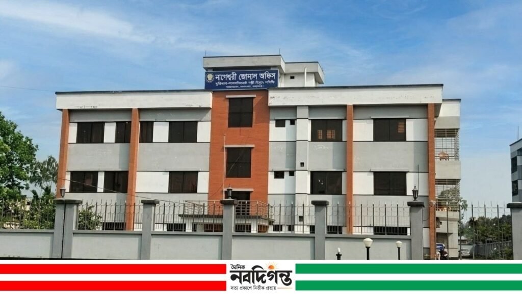 নাগেশ্বরীতে ভয়াবহ লোডশেডিং: গরমে অতিষ্ঠ জনজীবন, দ্রুত সমাধানের দাবি নাগেশ্বরীতে ভয়াবহ লোডশেডিং: গরমে অতিষ্ঠ জনজীবন, দ্রুত সমাধানের দাবি