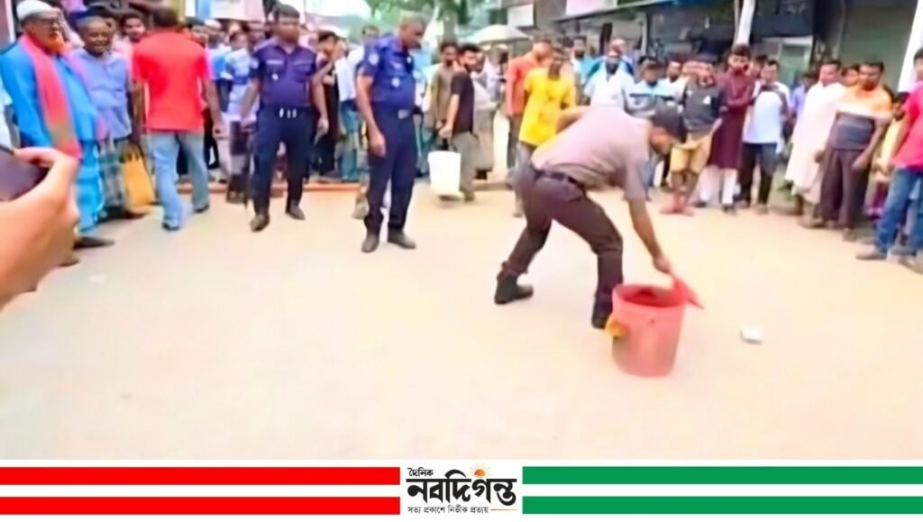 ঘোড়াশালে মাদকবিরোধী মিছিল শেষে ককটেল বিস্ফোরণে আতঙ্ক