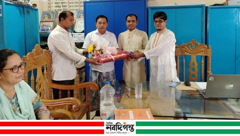 খারাংখালী সরকারি প্রাথমিক বিদ্যালয়ের সভাপতি হিসেবে ফের নির্বাচিত মোহাম্মদ আলম