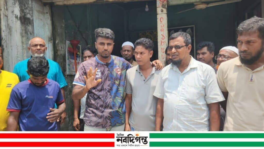 চাঁদা দাবির অভিযোগ অস্বীকার, সুনাম নষ্টের চেষ্টার দাবি দুই ব্যবসায়ীর