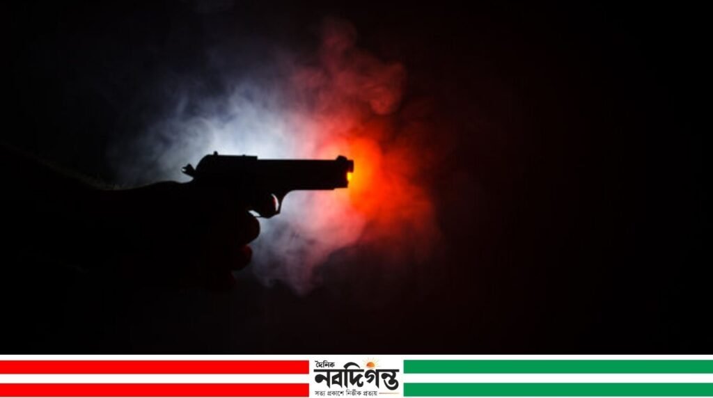 দাবিকৃত চাঁদা না দেওয়ায় ভাঙারি ব্যবসায়ীকে গুলি, ঢাকায় রেফার