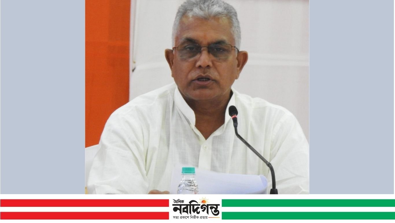 ৩ বছর একই স্থানে কাজ করা পঞ্চায়েত কর্মীদের বদলির নির্দেশ, ১১,১৫৪টি শূন্য পদে দ্রুত নিয়োগ