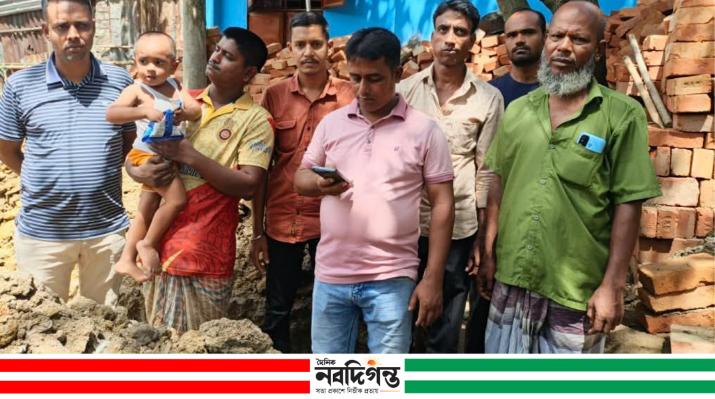 ক্ষেতলালে প্রতিবন্ধী রায়হানের জন্য বাড়ি নির্মাণ