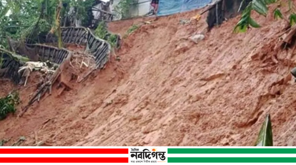 কক্সবাজারে পাহাড়ধসে একরাতে ৯ মৃত্যু, উখিয়ার ক্যাম্পেই ৮ জনের প্রাণহানি কক্সবাজারে পাহাড়ধসে একরাতে ৯ মৃত্যু, উখিয়ার ক্যাম্পেই ৮ জনের প্রাণহানি