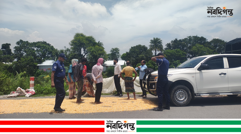 নলডাঙ্গায় মহাসড়কে ভুট্টা শুকানোর দায়ে ২ জনকে জরিমানা নলডাঙ্গায় মহাসড়কে ভুট্টা শুকানোর দায়ে ২ জনকে জরিমানা