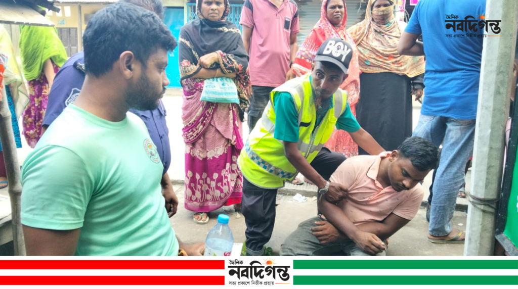 নলডাঙ্গায় অচেতন করে অটোচার্জার ছিনতাই, তদন্তে পুলিশ নলডাঙ্গায় অচেতন করে অটোচার্জার ছিনতাই, তদন্তে পুলিশ