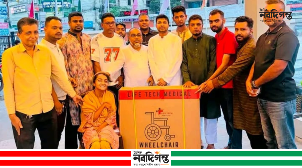 শারীরিক প্রতিবন্ধী নারীর পাশে স্বেচ্ছাসেবক দলের সদস্য সচিব