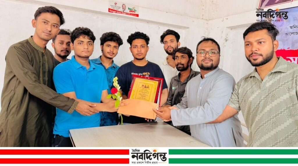 বাগেরহাটে জিপিএ-৫ পাওয়া দুই শিক্ষার্থীর পাশে ছাত্রদল