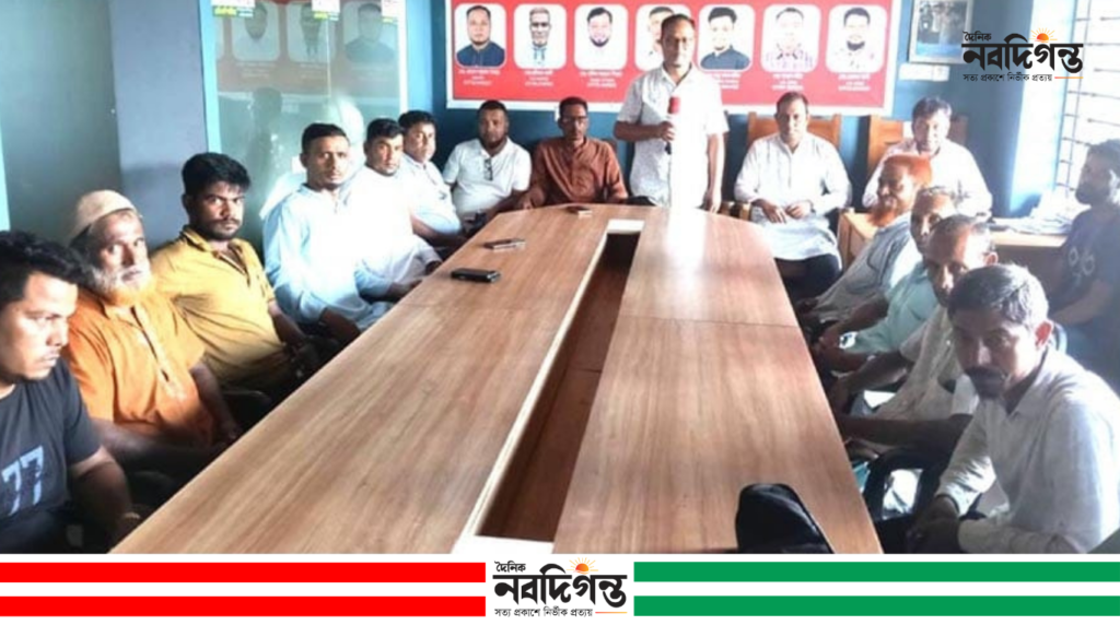 ২০ আগস্টের মধ্যে সড়ক সংস্কার না হলে আন্দোলনের হুঁশিয়ারি
