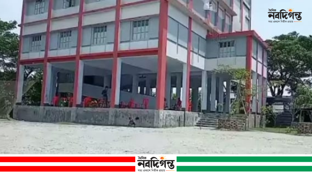 ২৩ শিক্ষক-কর্মচারীর মাদ্রাসায় দাখিলে পাস মাত্র ১, ফেল ২২