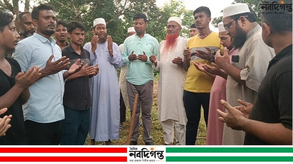 কক্সবাজারে মানারুল হুদা মসজিদ ও মাদ্রাসার নির্মাণকাজ উদ্বোধন কক্সবাজারে মানারুল হুদা মসজিদ ও মাদ্রাসার নির্মাণকাজ উদ্বোধন