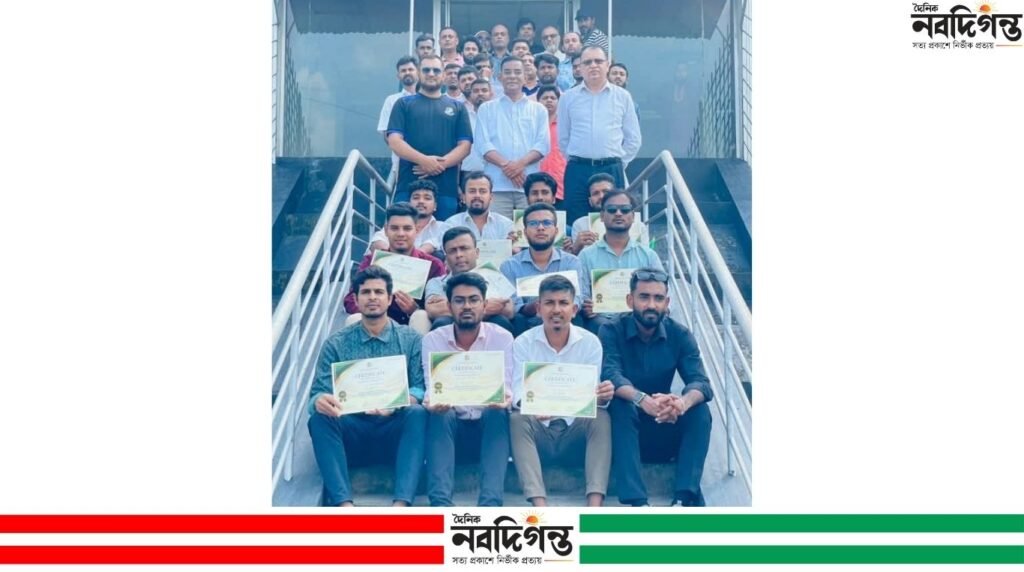 খুলনা বিভাগীয় স্টেডিয়ামে বিসিবির ‘বেসিক সেফটি অ্যান্ড সিকিউরিটি’ কোর্স সম্পন্ন